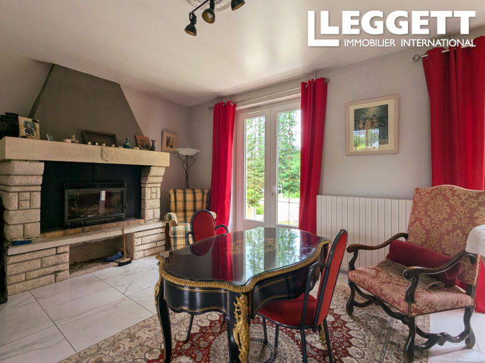 Image No.5-5 Bed House for sale