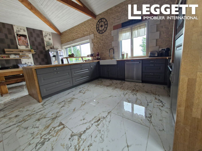 Image No.5-4 Bed House for sale