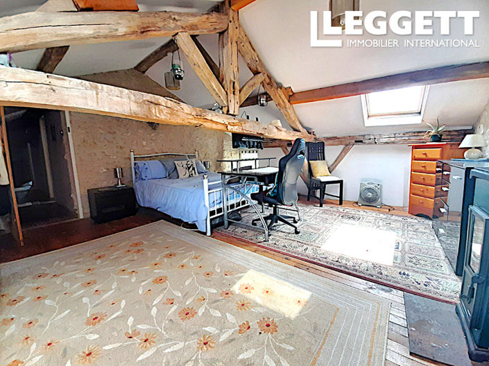 Image No.10-4 Bed House for sale