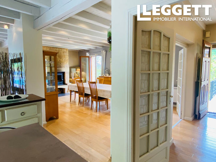 Image No.7-5 Bed House for sale