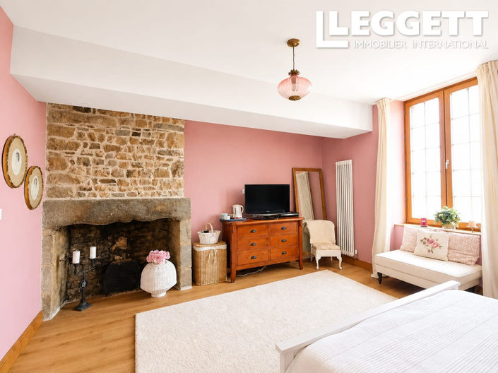 Image No.7-4 Bed House for sale