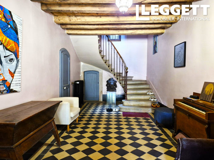 Image No.4-6 Bed House for sale