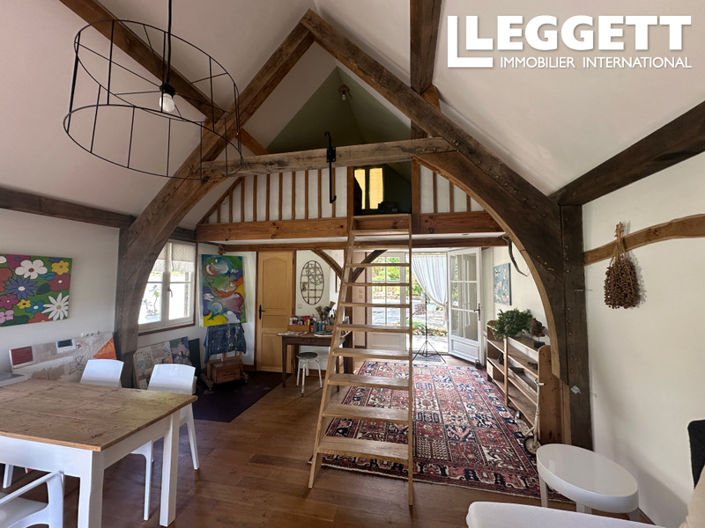 Image No.9-5 Bed House for sale