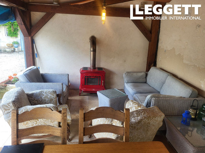 Image No.9-5 Bed House for sale