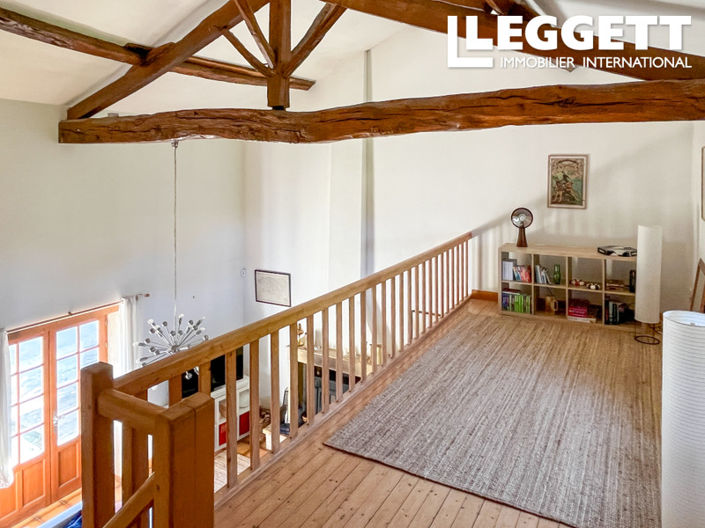 Image No.9-3 Bed House for sale