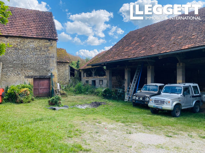 Image No.10-3 Bed House for sale