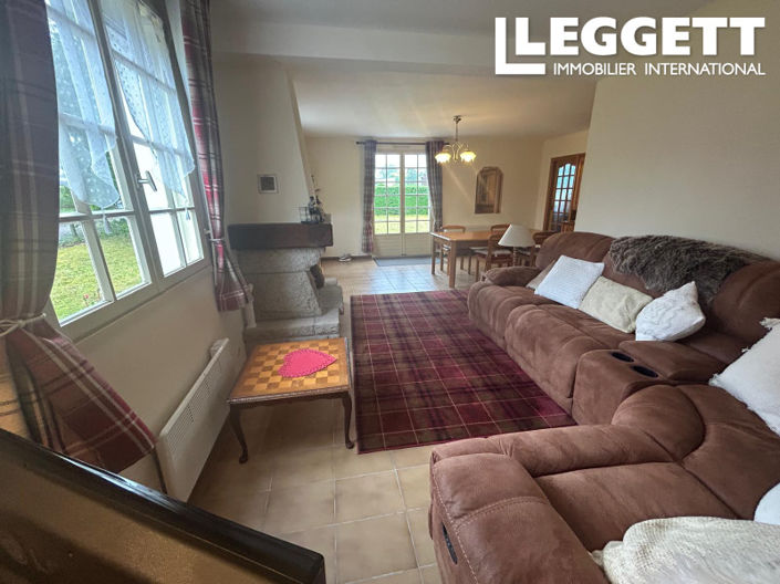 Image No.2-3 Bed House for sale
