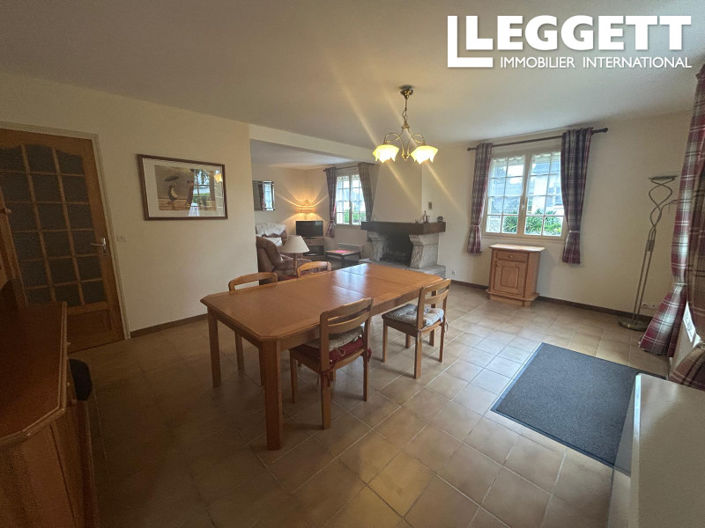 Image No.6-3 Bed House for sale