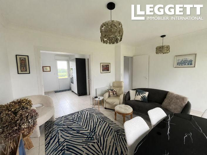 Image No.6-3 Bed House for sale