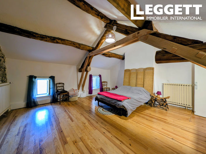 Image No.7-4 Bed House for sale