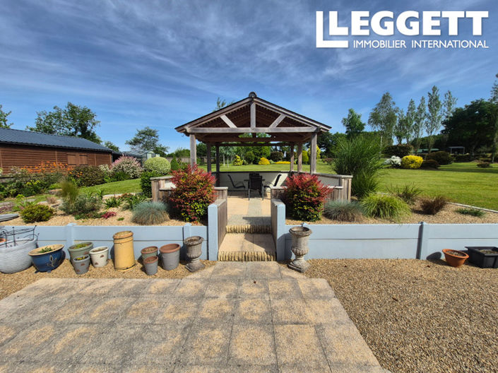 Image No.9-4 Bed House for sale