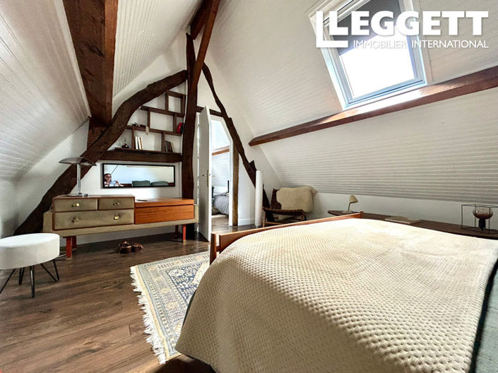Image No.7-6 Bed House for sale