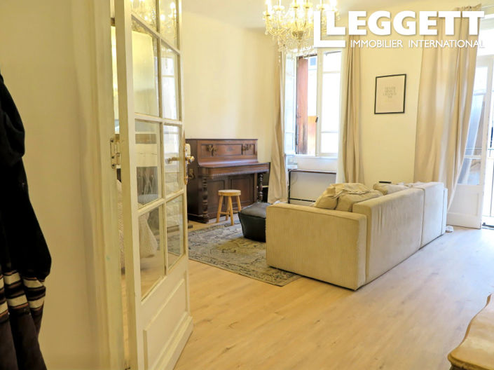 Image No.2-4 Bed House for sale
