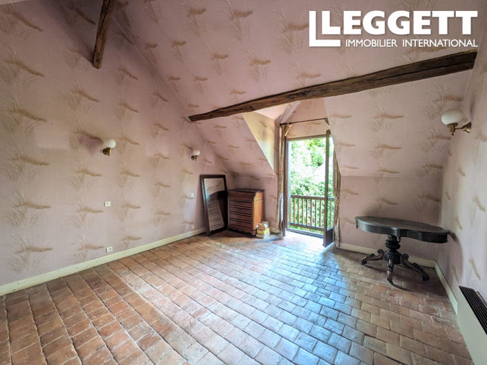 Image No.7-5 Bed House for sale