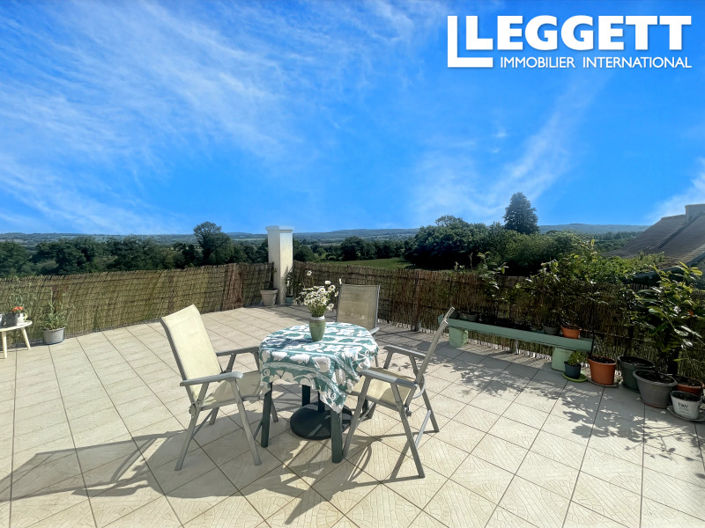 Image No.9-2 Bed House for sale