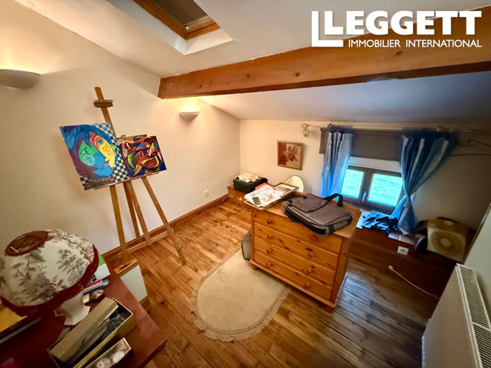 Image No.6-4 Bed House for sale