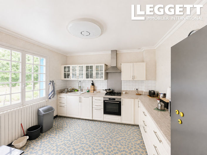 Image No.5-4 Bed House for sale