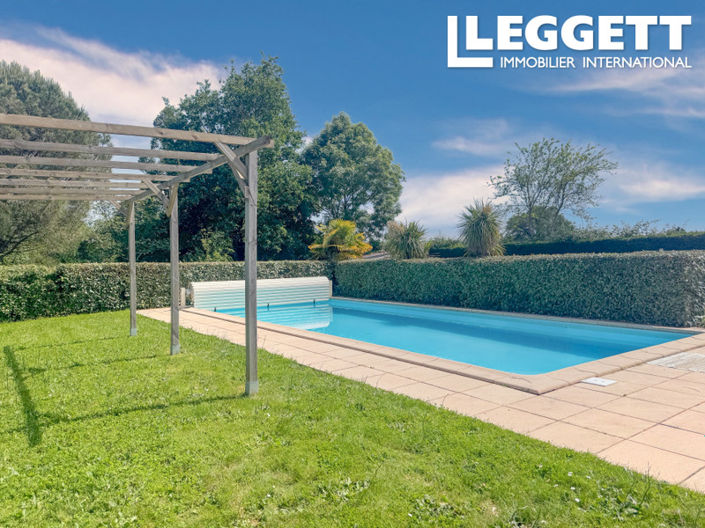 Image No.3-5 Bed House for sale