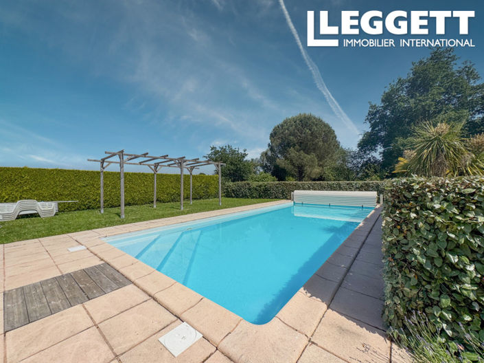 Image No.3-5 Bed House for sale