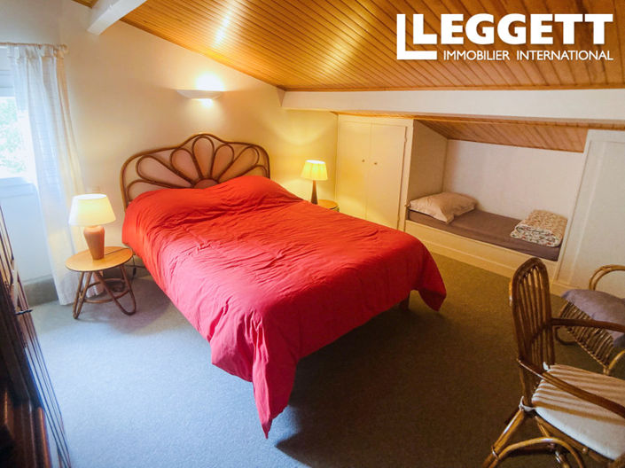 Image No.10-5 Bed House for sale