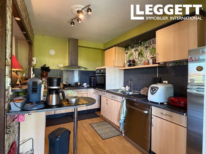 Image No.8-3 Bed House for sale