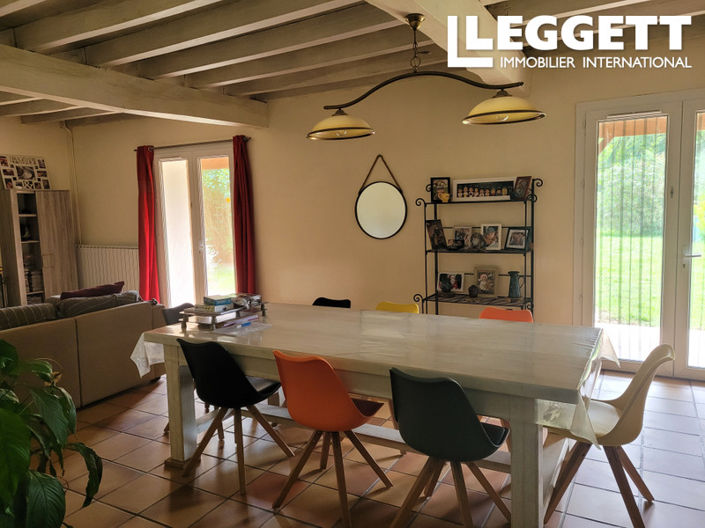 Image No.5-3 Bed House for sale
