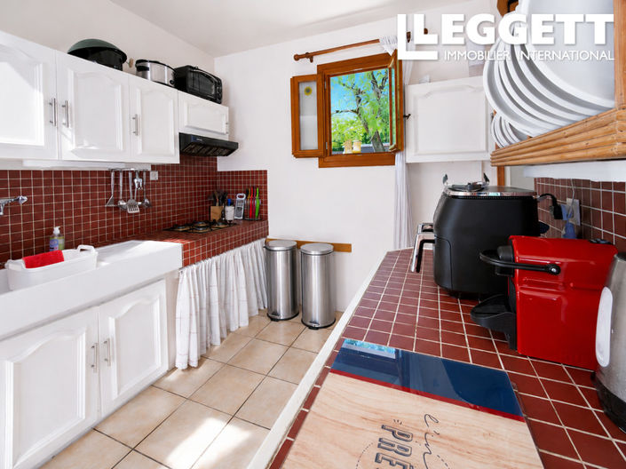 Image No.7-1 Bed House for sale