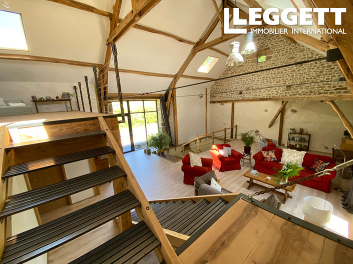 Image No.2-4 Bed House for sale