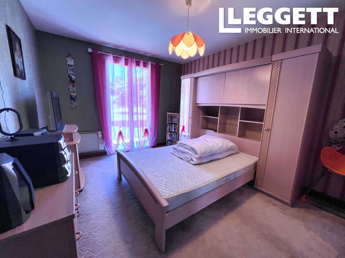 Image No.9-3 Bed House for sale