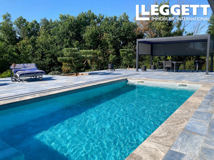 Image No.9-4 Bed House for sale