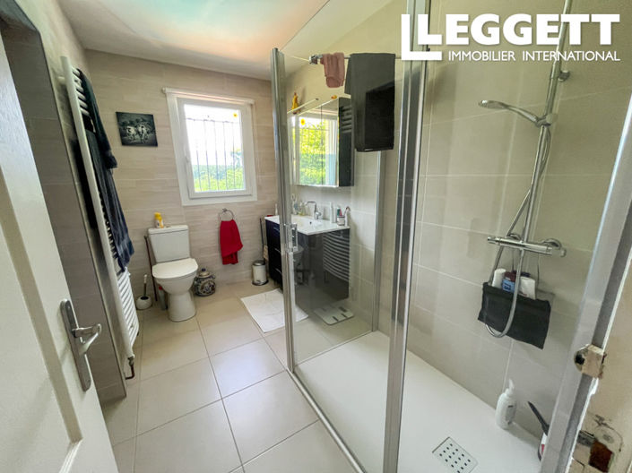 Image No.7-6 Bed House for sale