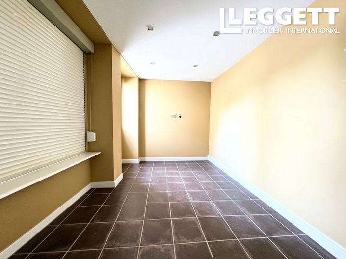 Image No.10-4 Bed House for sale