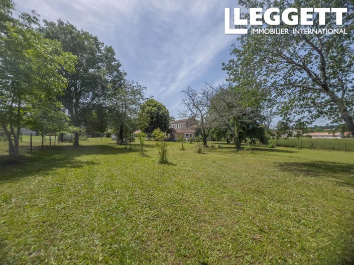 Image No.5-5 Bed House for sale