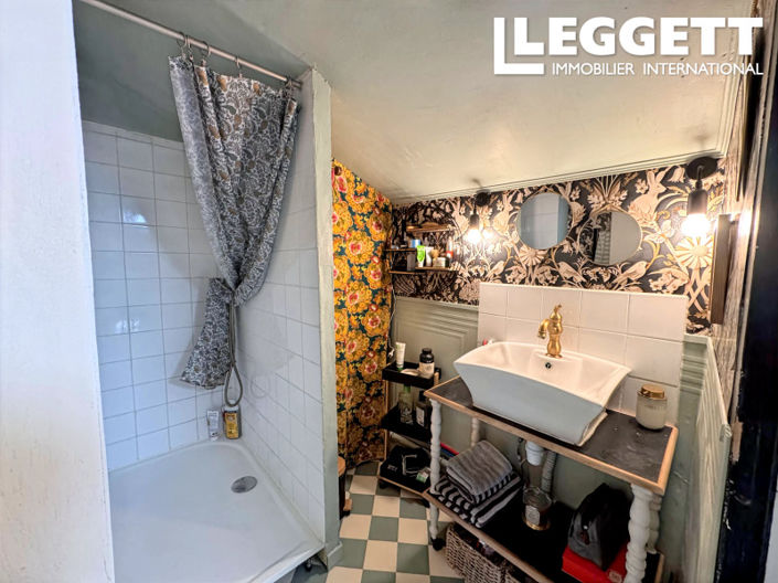 Image No.10-4 Bed House for sale