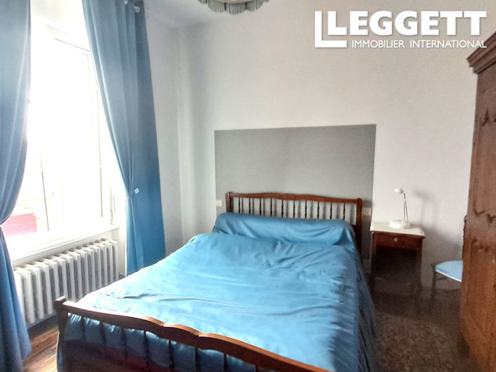 Image No.5-3 Bed House for sale
