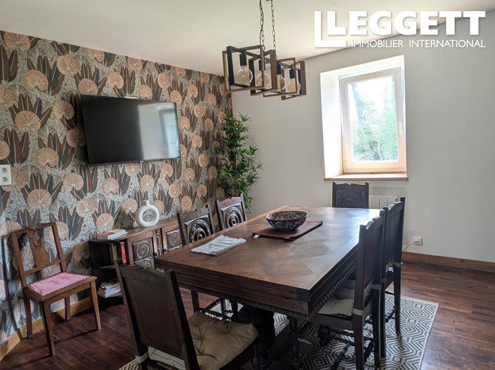 Image No.8-4 Bed House for sale