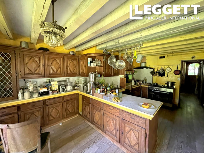 Image No.6-5 Bed House for sale