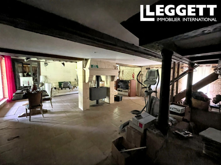 Image No.7-5 Bed House for sale