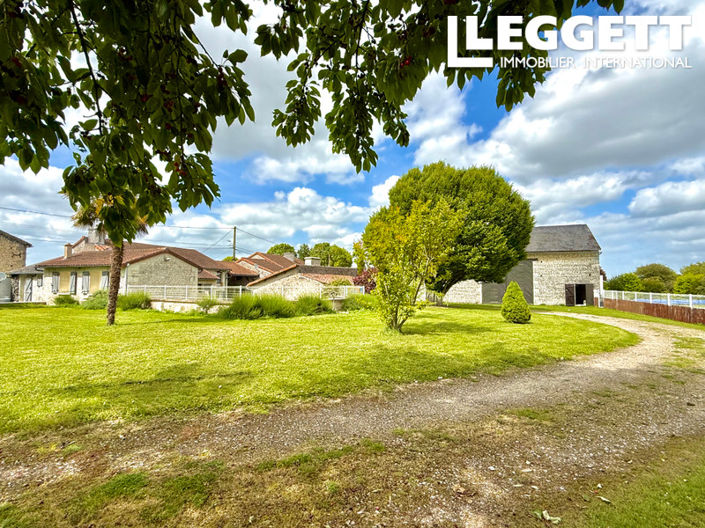 Image No.3-4 Bed House for sale