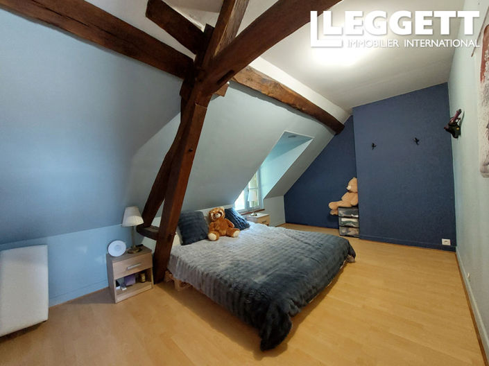 Image No.9-4 Bed House for sale