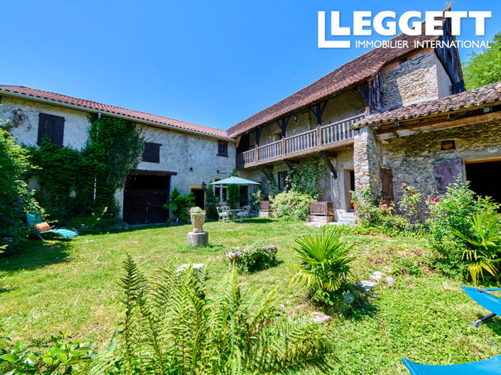Image No.10-6 Bed House for sale