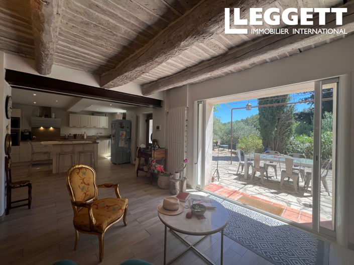 Image No.10-7 Bed House for sale