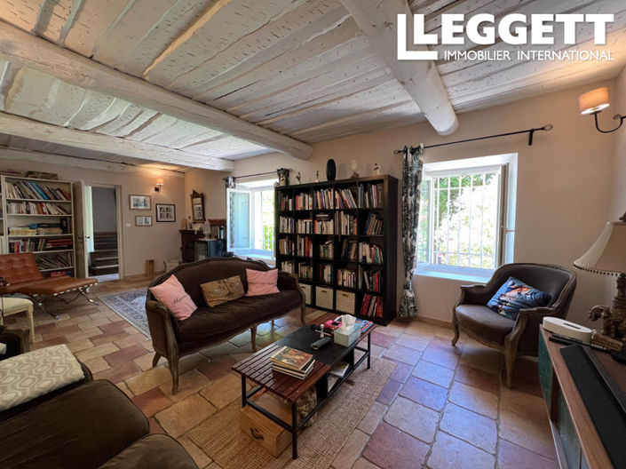 Image No.5-7 Bed House for sale