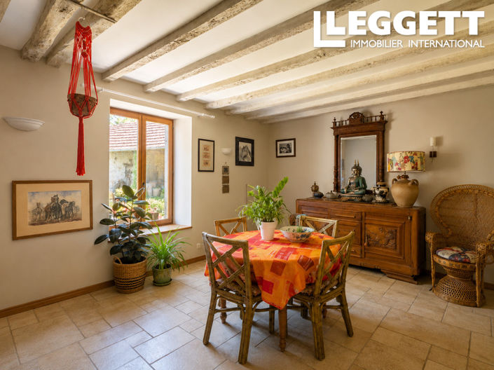 Image No.5-2 Bed House for sale