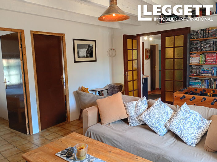 Image No.2-3 Bed House for sale