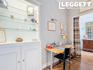 ahr0chm6ly9jzg4uagvzdglhlmltbw8vaw1hz2uvvevom