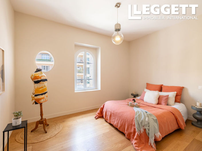 Image No.8-4 Bed Apartment for sale