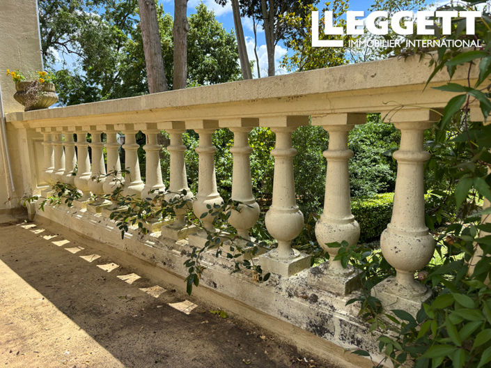 Image No.10-6 Bed House for sale