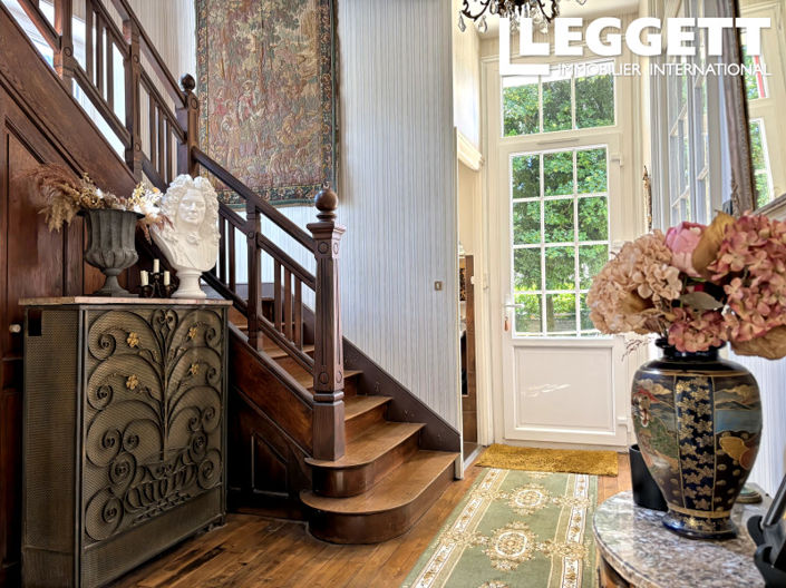 Image No.5-6 Bed House for sale