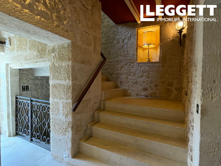 Image No.4-4 Bed Chateaux for sale